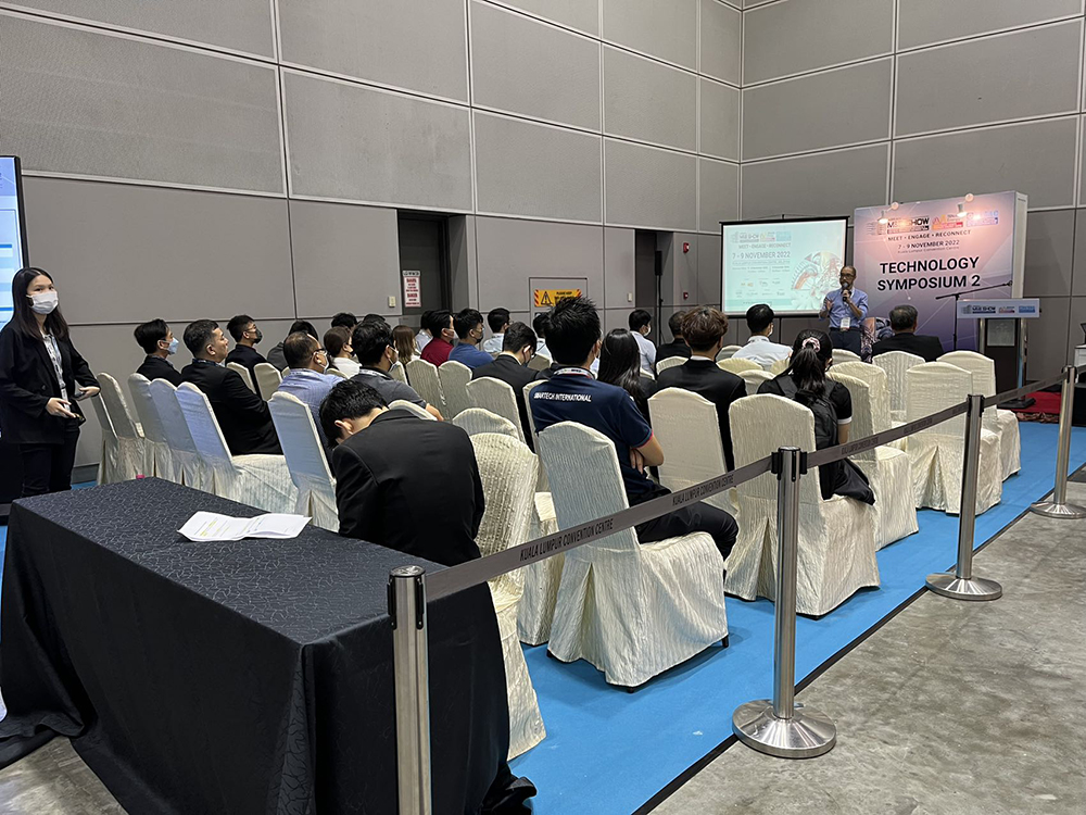 展會(huì)現(xiàn)場(chǎng)做精彩分享